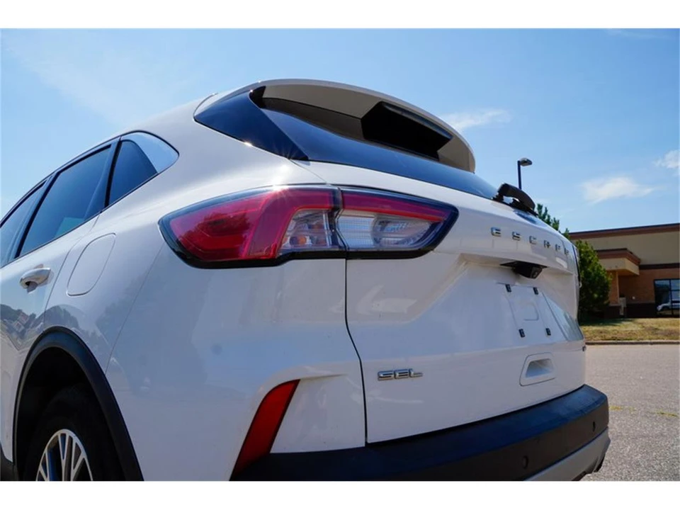 2022 Ford Escape - Image 28 of 31
