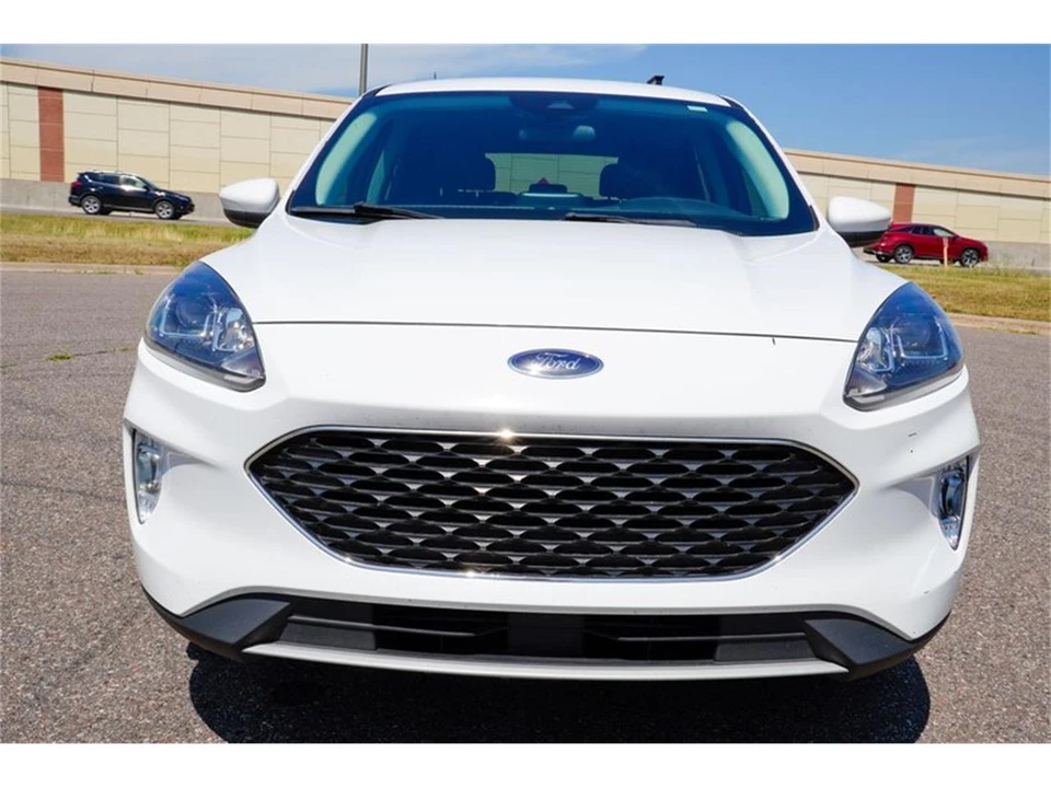 2022 Ford Escape - Image 8 of 31