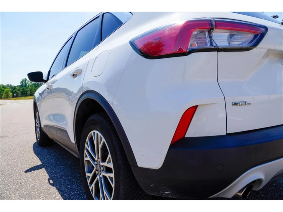 2022 Ford Escape - Image 29 of 31