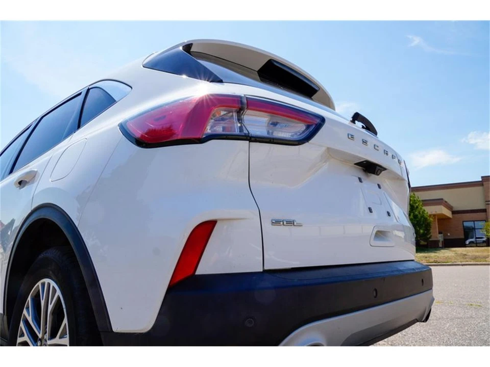 2022 Ford Escape - Image 27 of 31