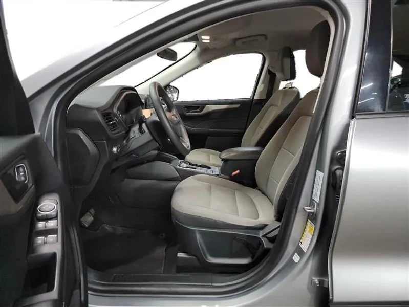 2022 Ford Escape - Image 9 of 12