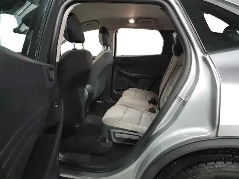 2022 Ford Escape - Image 10 of 12