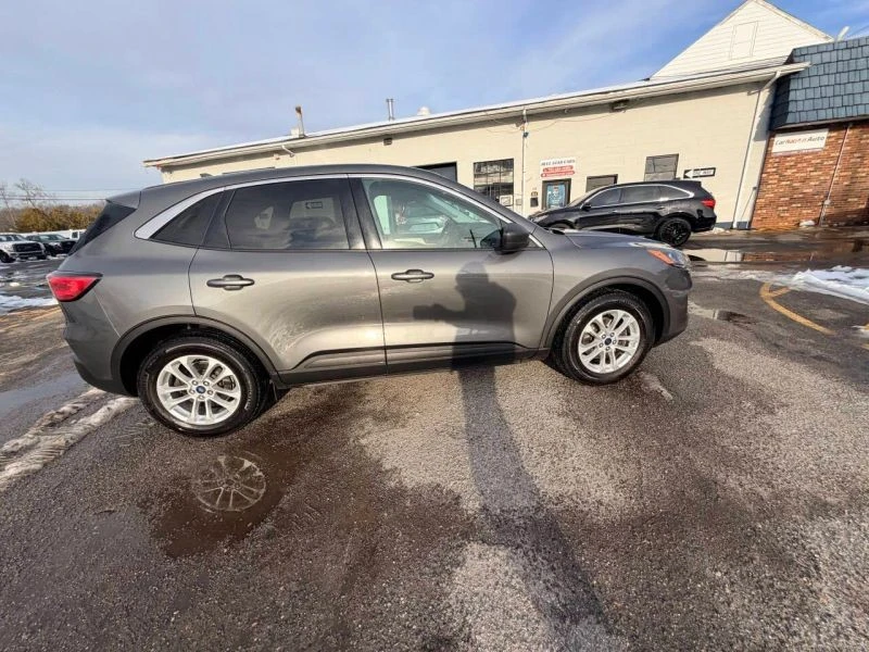 2022 Ford Escape - Image 7 of 12