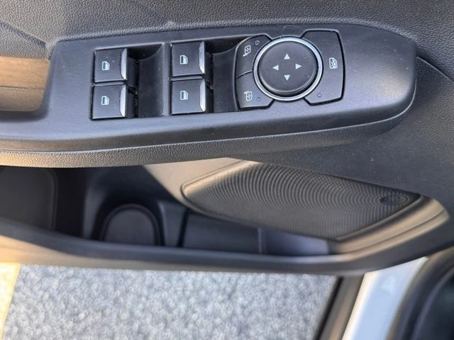 2022 Ford Escape - Image 17 of 21