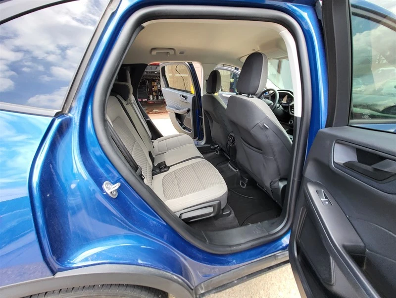 2022 Ford Escape - Image 10 of 16