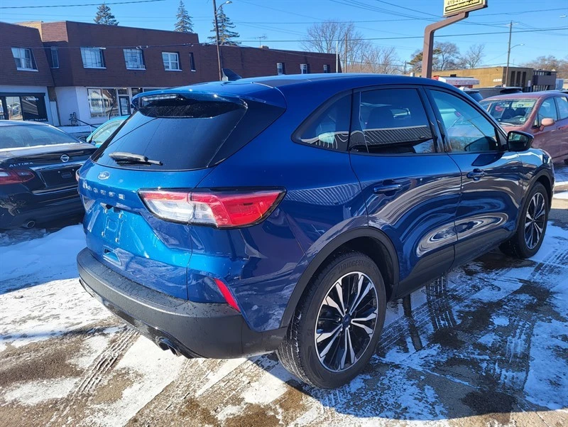 2022 Ford Escape - Image 6 of 15