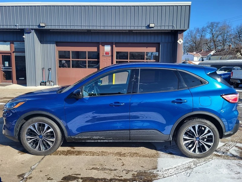 2022 Ford Escape - Image 4 of 15