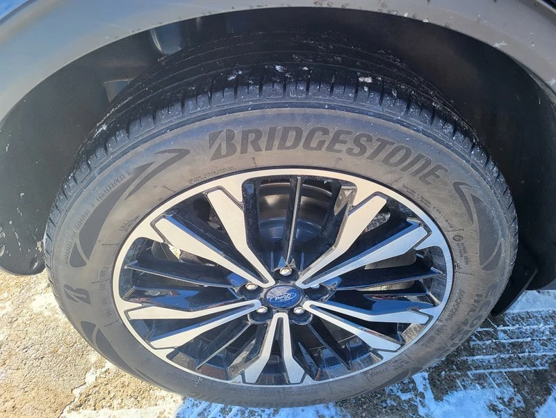 2022 Ford Escape - Image 7 of 15