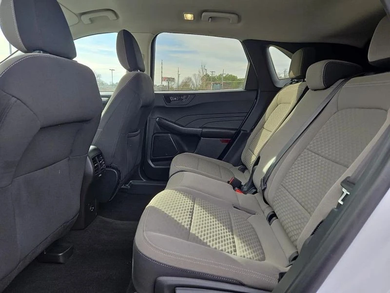 2022 Ford Escape - Image 10 of 12