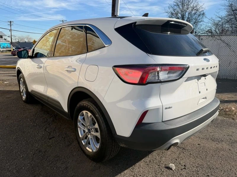2022 Ford Escape - Image 7 of 12