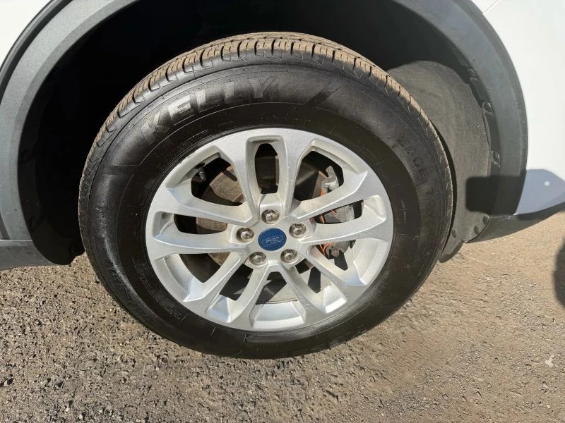2022 Ford Escape - Image 9 of 12