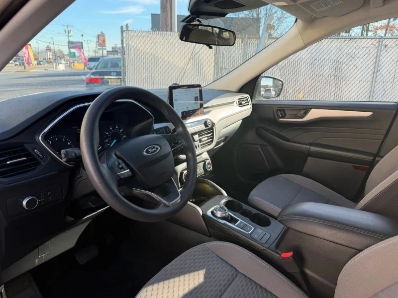 2022 Ford Escape - Image 10 of 12