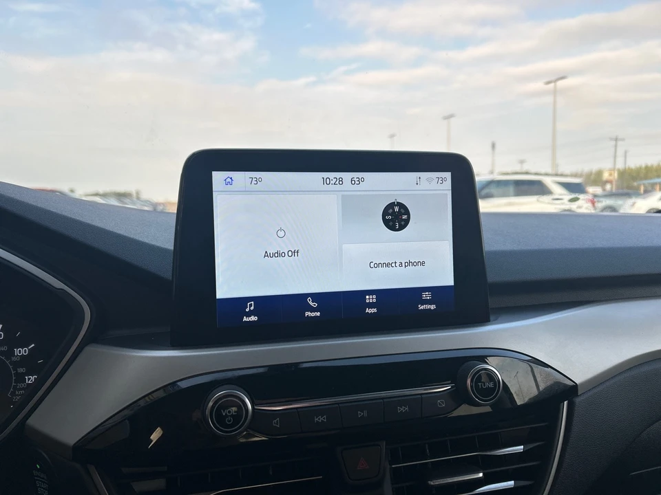 2022 Ford Escape - Image 15 of 18