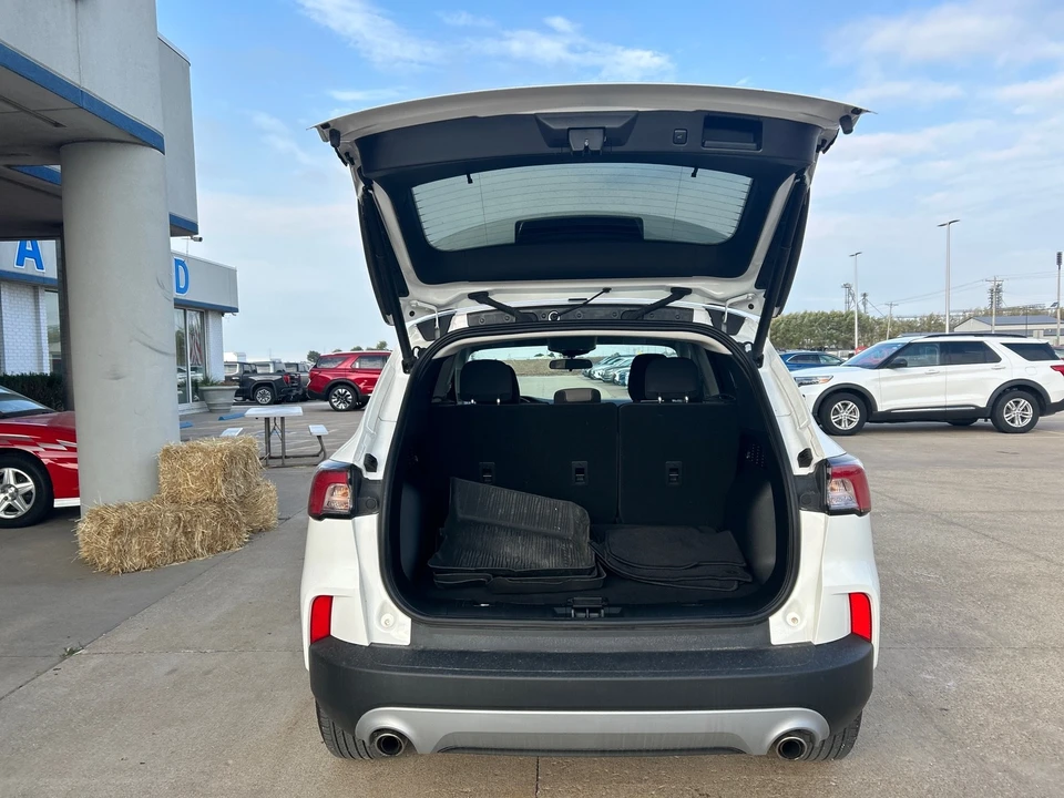 2022 Ford Escape - Image 7 of 18