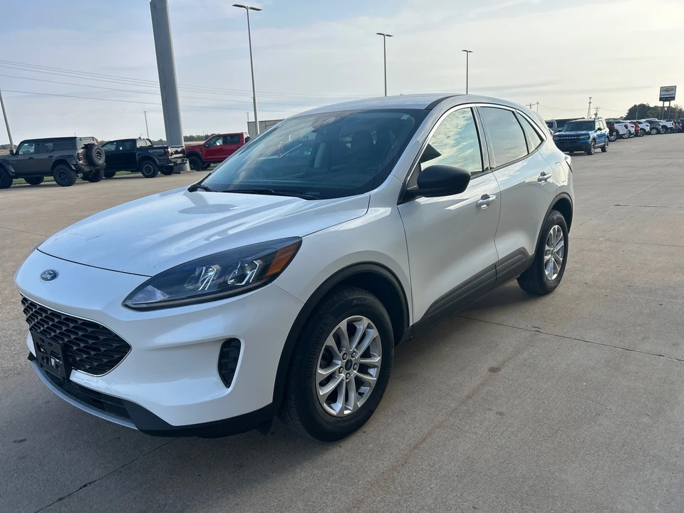 2022 Ford Escape - Image 4 of 18