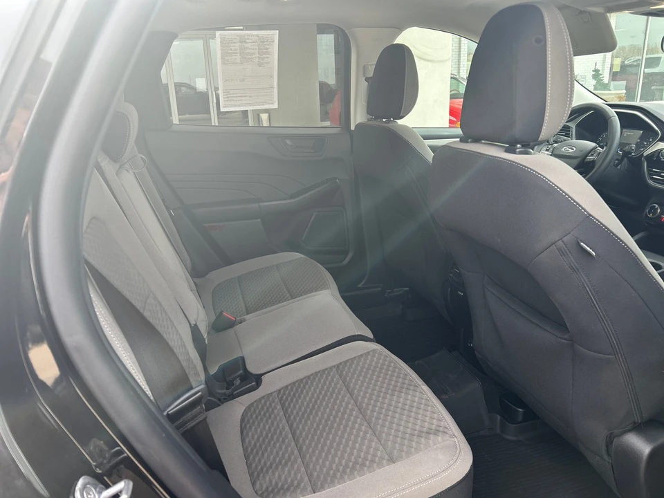 2022 Ford Escape - Image 11 of 20