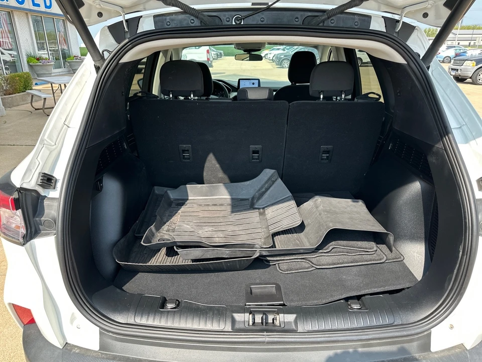 2022 Ford Escape - Image 14 of 21