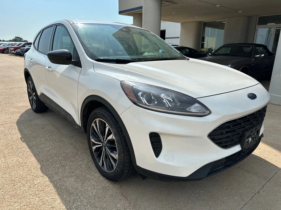 2022 Ford Escape - Image 4 of 12