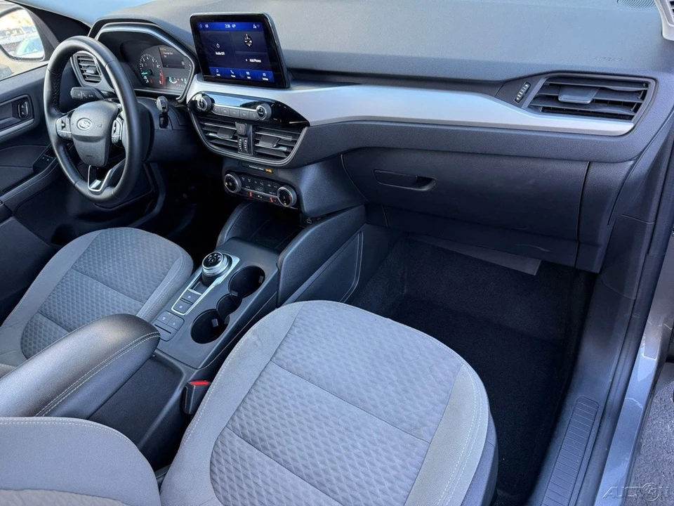 2022 Ford Escape - Image 14 of 21