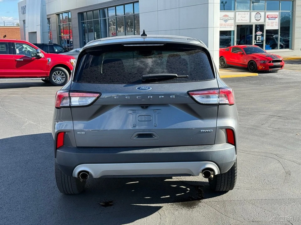 2022 Ford Escape - Image 4 of 12