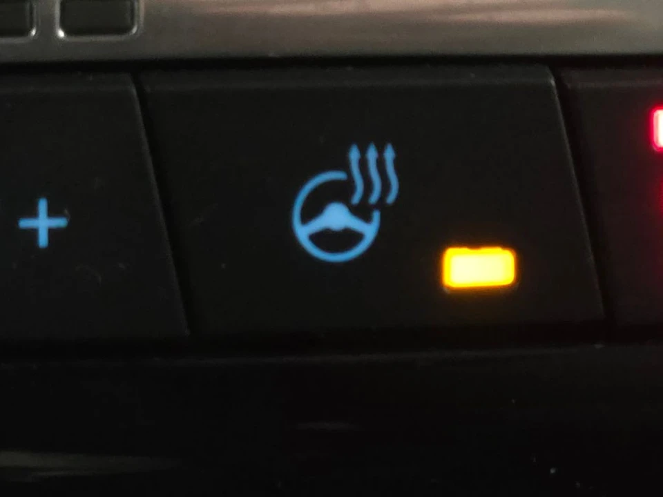 2022 Ford Escape - Image 7 of 12