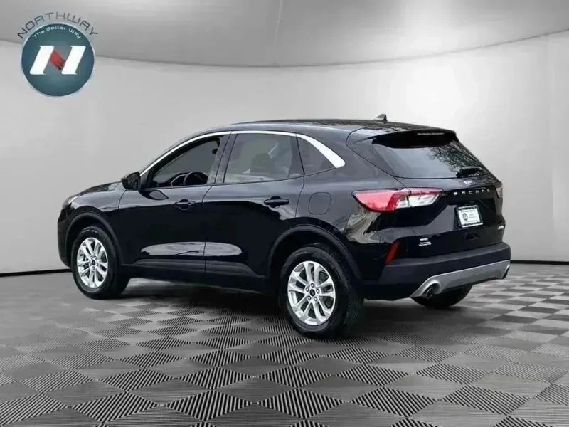 2022 Ford Escape - Image 3 of 12