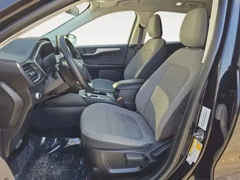 2022 Ford Escape - Image 9 of 12