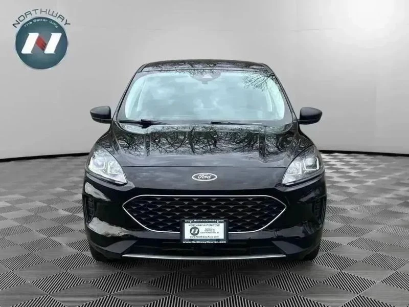 2022 Ford Escape - Image 8 of 12