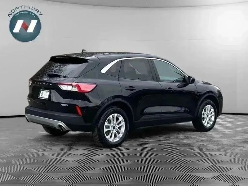 2022 Ford Escape - Image 5 of 12