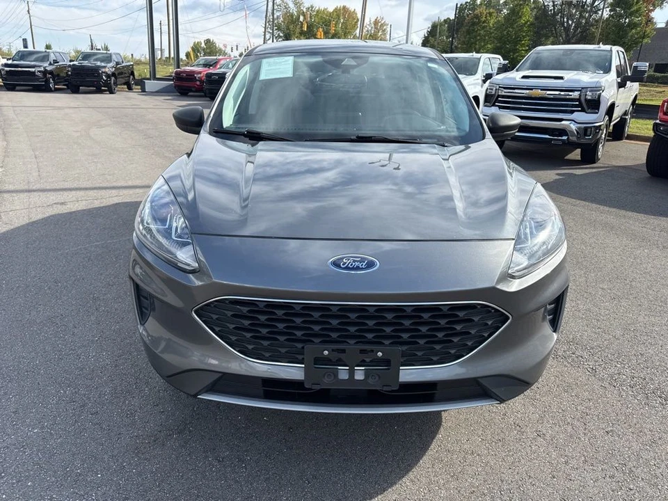 2022 Ford Escape - Image 8 of 12
