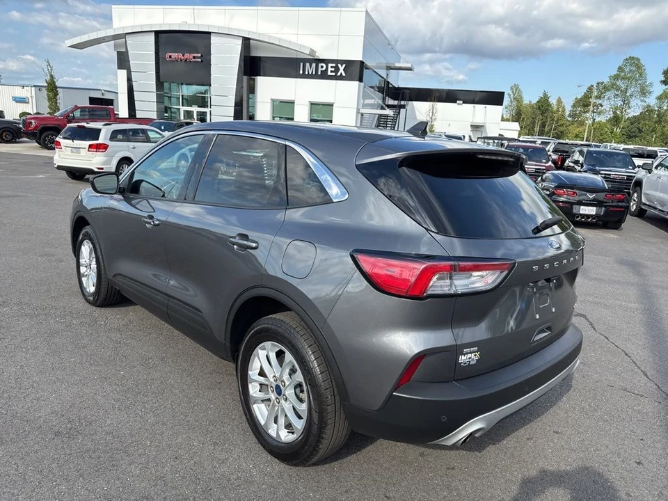 2022 Ford Escape - Image 3 of 12