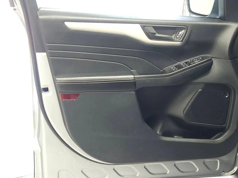 2022 Ford Escape - Image 11 of 12