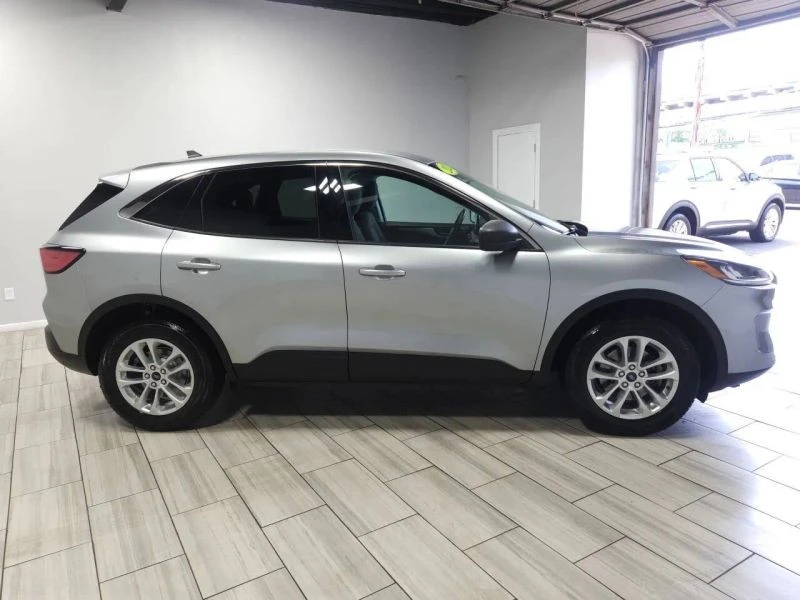 2022 Ford Escape - Image 6 of 12