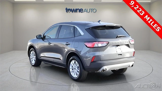 2022 Ford Escape - Image 4 of 21