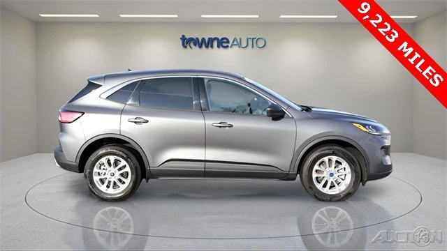 2022 Ford Escape - Image 7 of 21