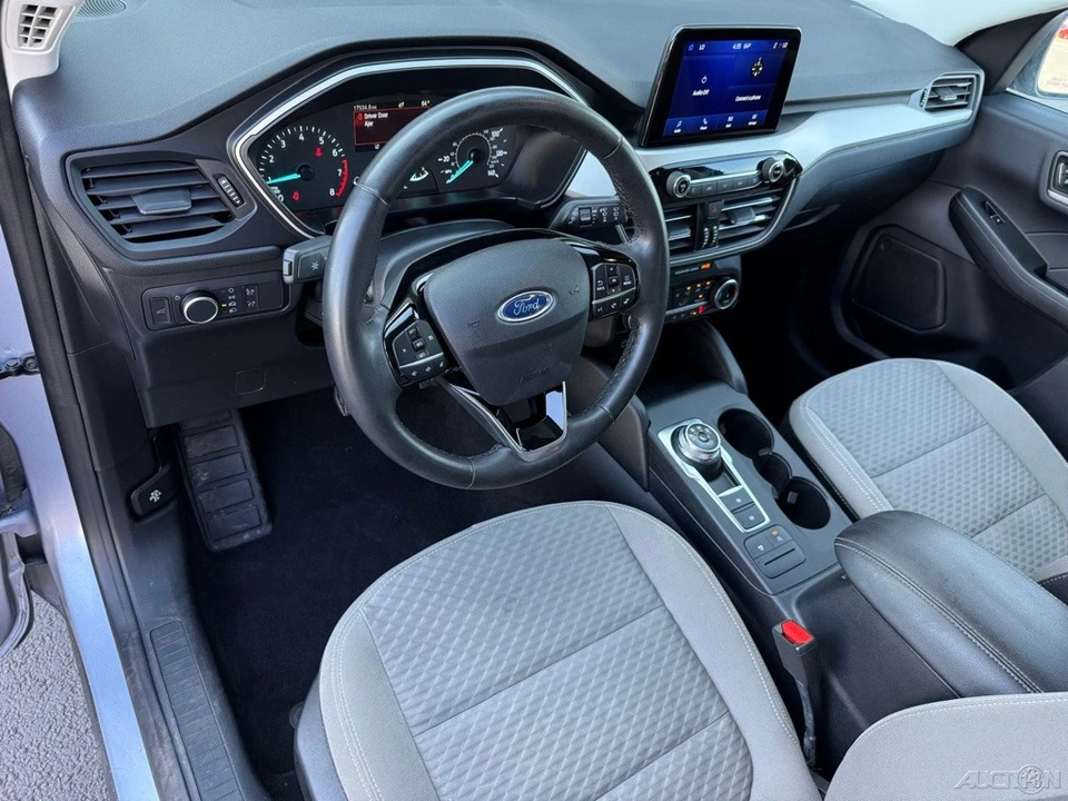 2022 Ford Escape - Image 11 of 21