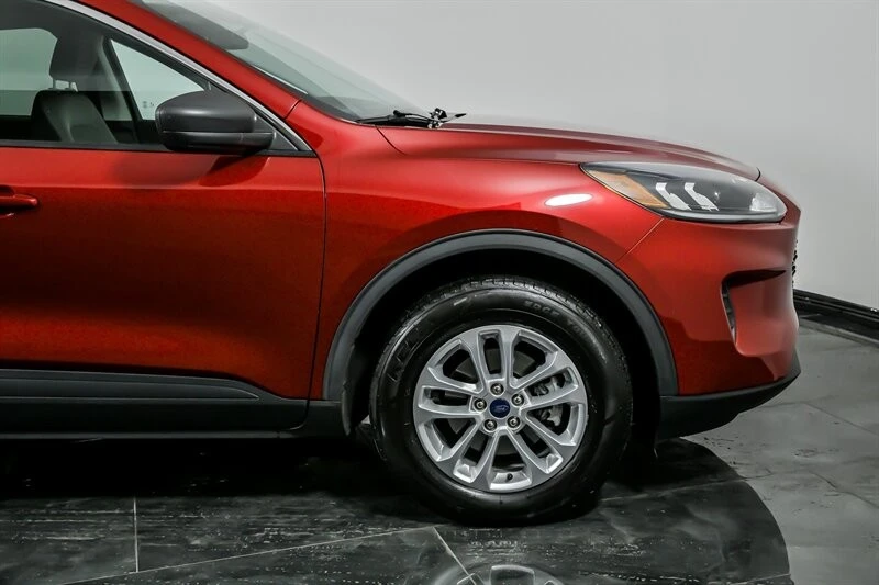 2022 Ford Escape - Image 14 of 21