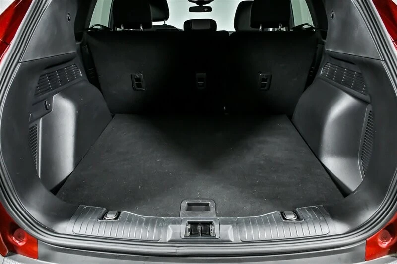 2022 Ford Escape - Image 15 of 21