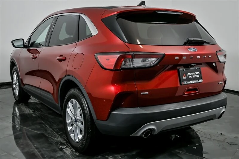 2022 Ford Escape - Image 9 of 21