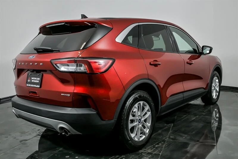 2022 Ford Escape - Image 11 of 21