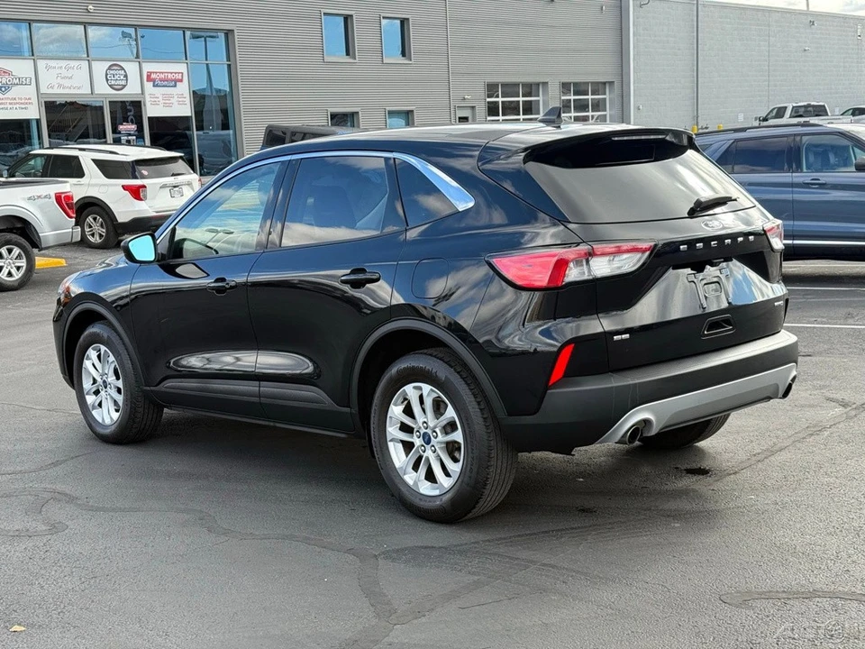 2022 Ford Escape - Image 5 of 12