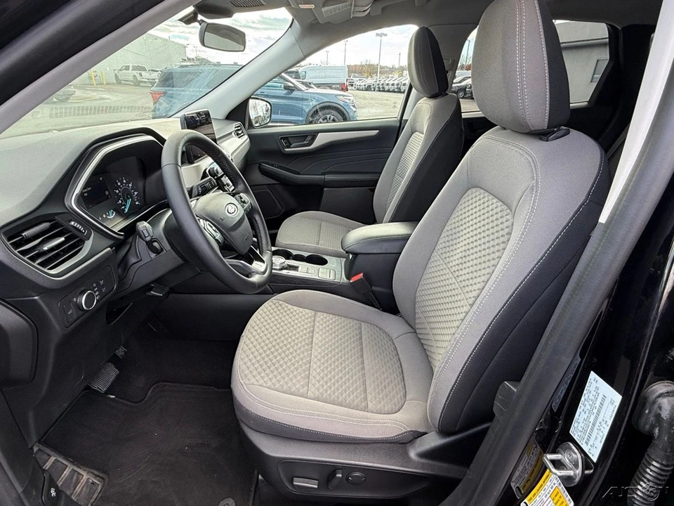 2022 Ford Escape - Image 11 of 12