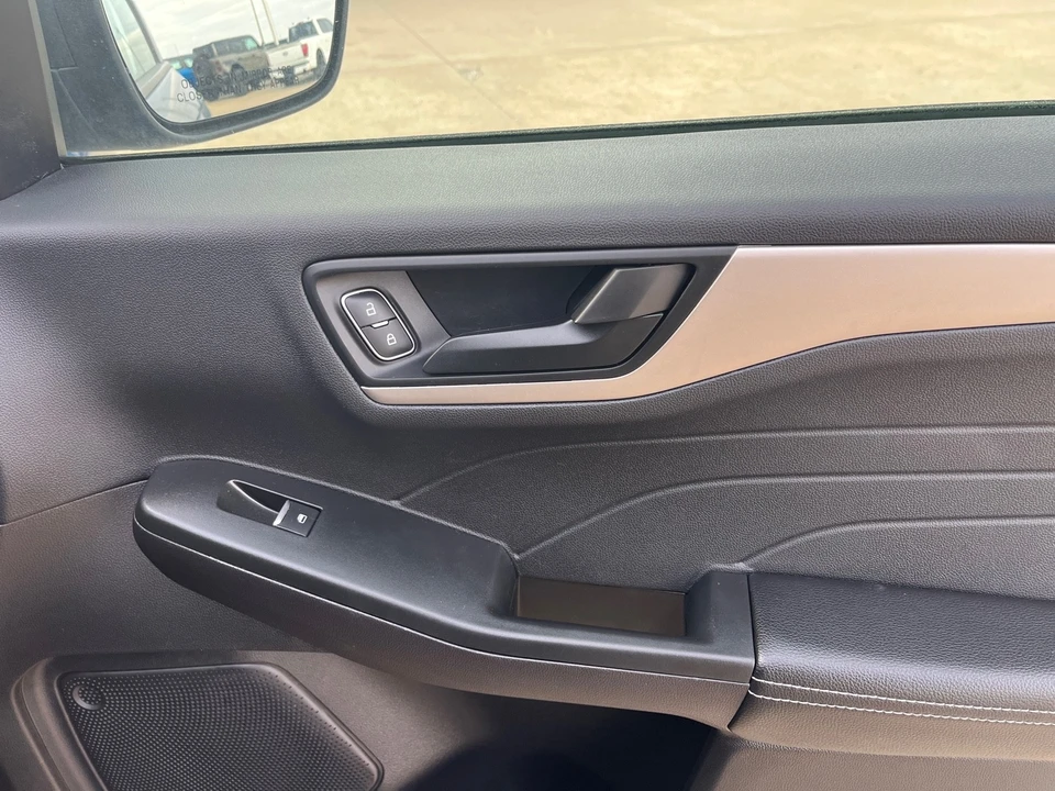 2022 Ford Escape - Image 20 of 21