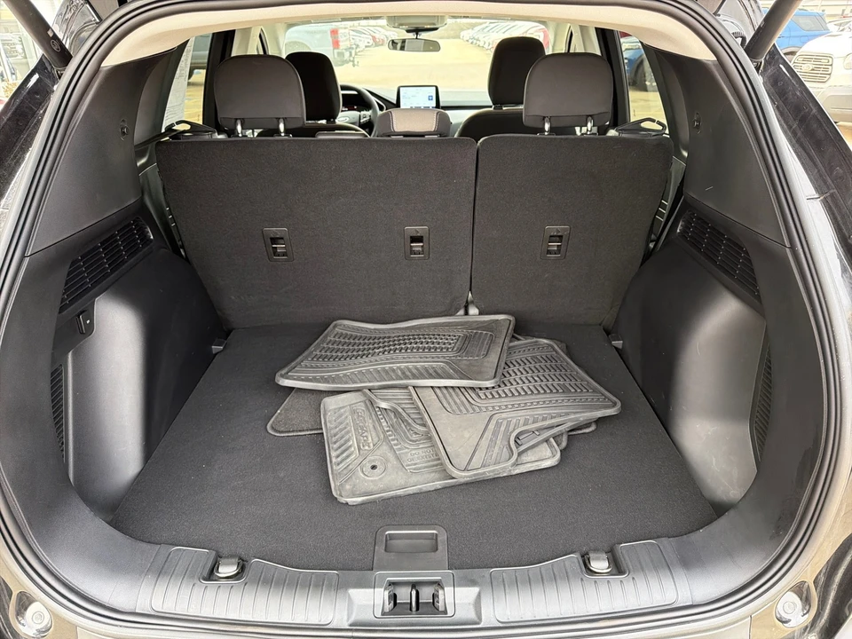 2022 Ford Escape - Image 13 of 18