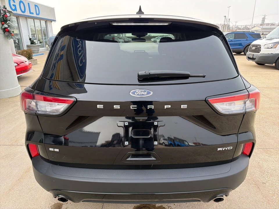 2022 Ford Escape - Image 11 of 18