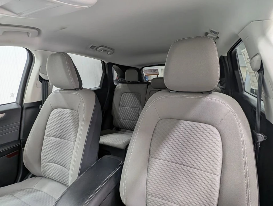 2022 Ford Escape - Image 4 of 12