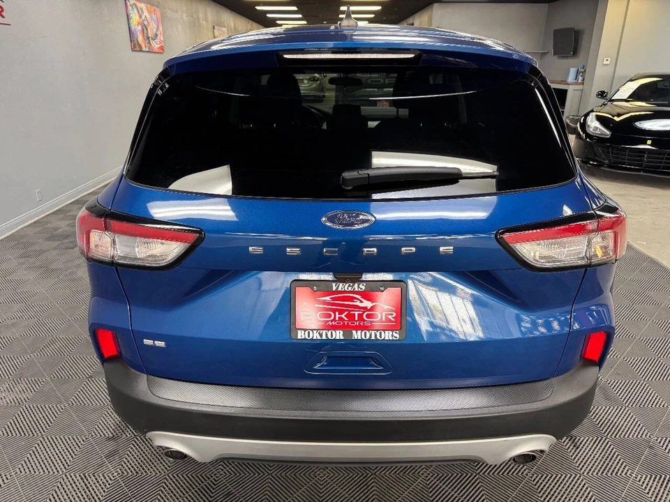 2022 Ford Escape - Image 13 of 21