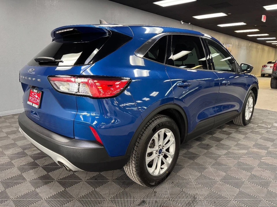 2022 Ford Escape - Image 14 of 21
