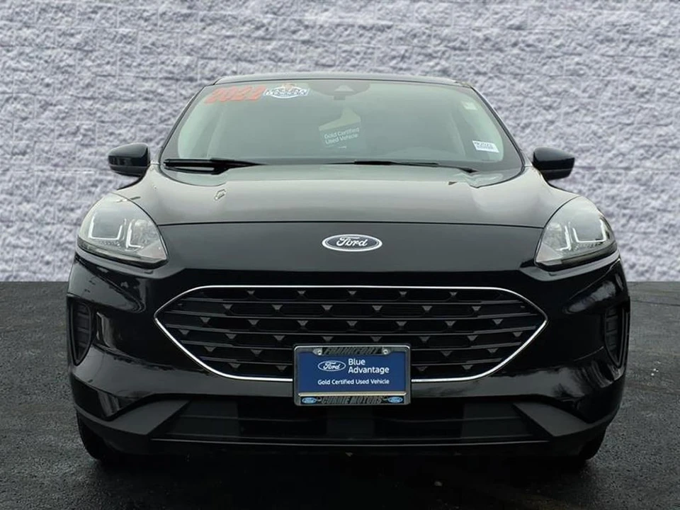 2022 Ford Escape - Image 2 of 12