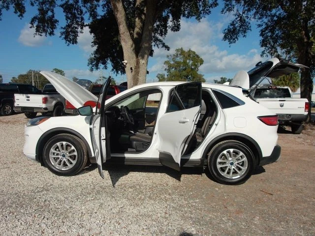 2022 Ford Escape - Image 9 of 21